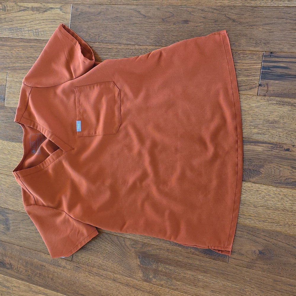 Rust Orange Scrub Set - Picture 2 of 5